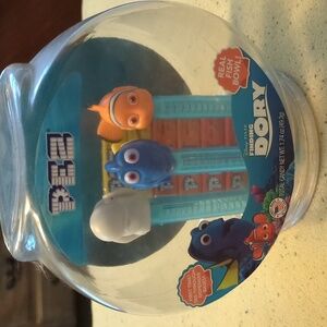 Pez Finding Dory Candy Fish Bowl Dispensers and Pez Candy